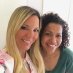 Cíntia Raquel Instagram - Um #tbt de uma paciente muito especial!! Foi um prazer enorme atender a Biba do Castelo Rá Tim Bum, a linda @cinthyarachel 💫 Não dá nem pra acreditar mas ela já está com 43 anos e nunca tinha feito nenhum tratamento estético! Confesso que foi uma honra ser escolhida para cuidar de alguém tão querido e que fez parte da história de tantas pessoas 💝 Quem advinha o que escolhemos para deixar essa mamãe ainda mais linda ? #DraRenataMarins #4lift #harmonizacaofacial #harmonyca casteloratimbum #famosos #bioestimuladordecolageno #acidohialuronico #esteticafacial #dermatologia #esteticaavancada #liftfacial #rejuvenescimentofacial #preenchimentofacial #botox #toxinabotulinica