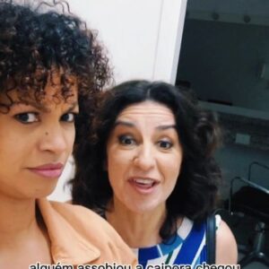Cíntia Raquel Instagram - Toda vez que eu assobio é isso, sabe...
(AMO tanto essa mulher...)