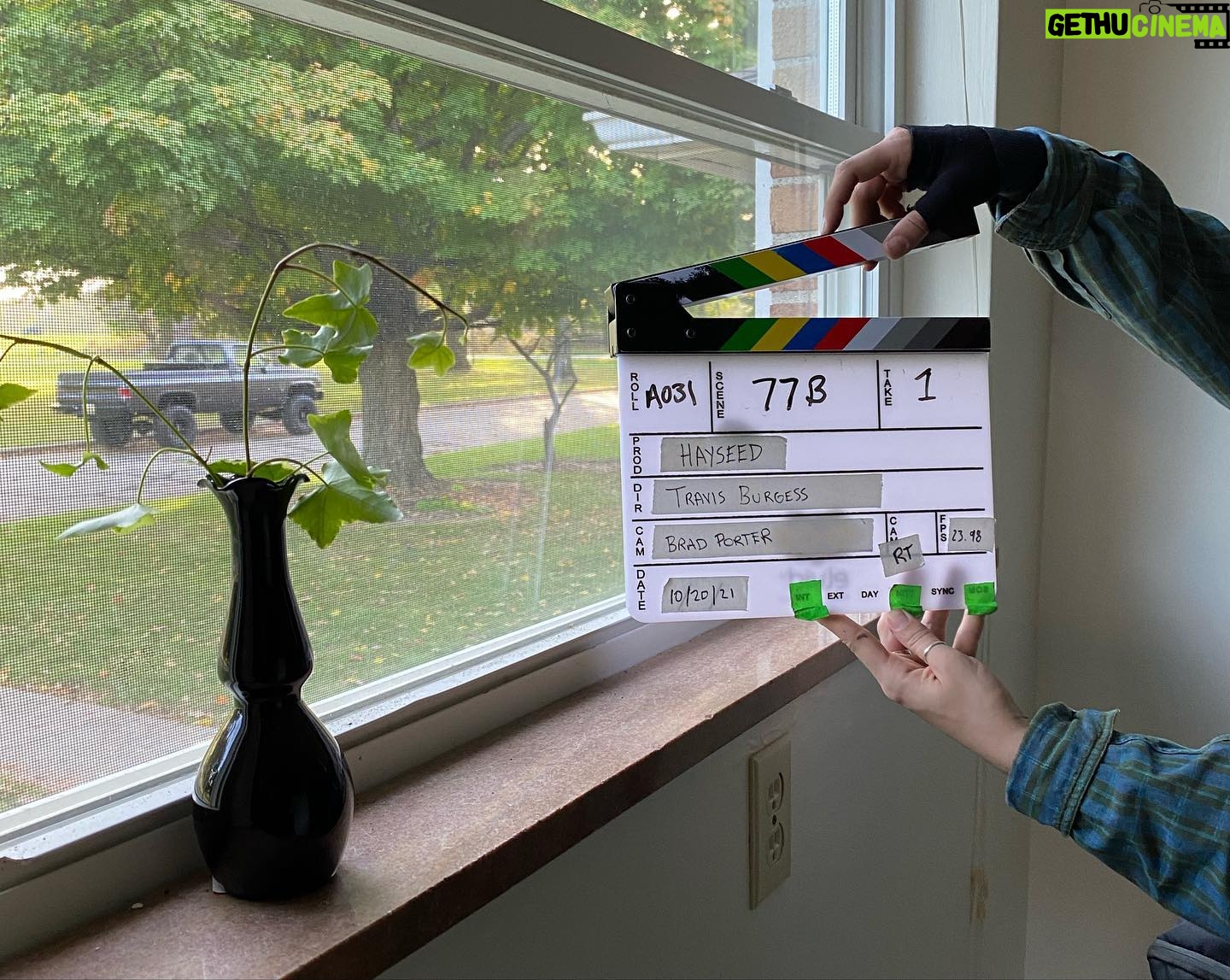 Caitlin Carver - 2.5K Likes - hayseed. 🍂🎬