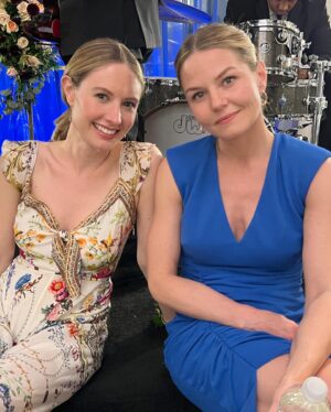 Caitlin Thompson Instagram - Some more fun ones from last night’s episode. #thisisus