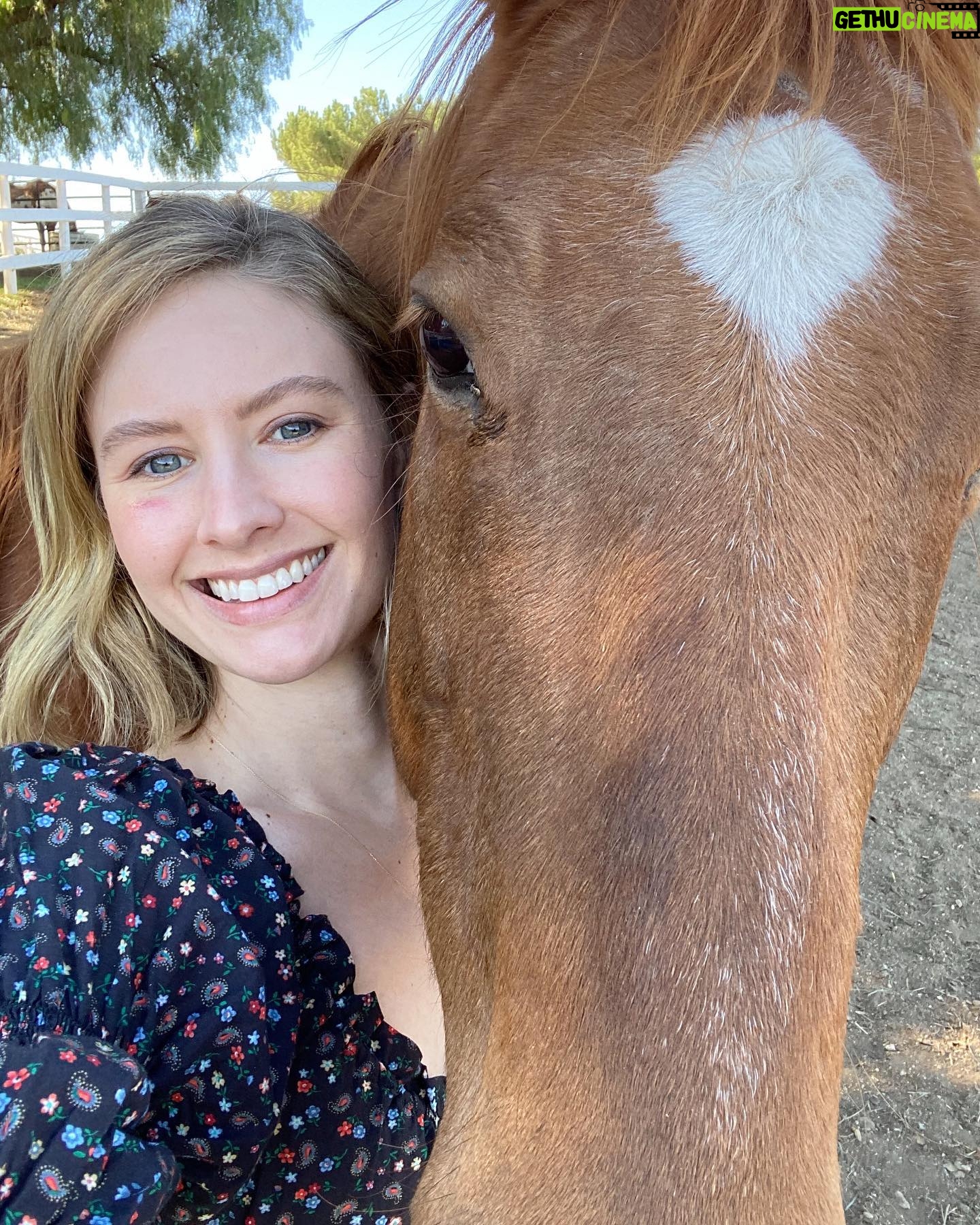 Caitlin Thompson - 5.1K Likes - Happy Thanksgiving from me and this turkey!