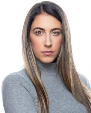 Caitlin Dechelle Instagram - @geoheadshots 📸