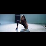 Caitlin Dechelle Instagram - BTS vs. THE SHOT 🎥⚔️⚡️ Want to see more footage from this shoot? Director/cinematographer: @colt_following