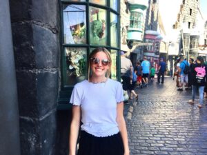 Cali Sheldon Instagram - universal! 🤩📽🎞