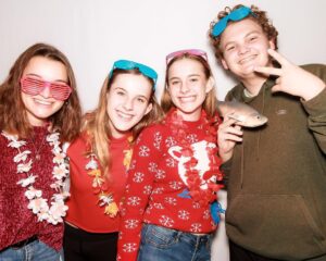 Cali Sheldon Instagram - happy holidays :)