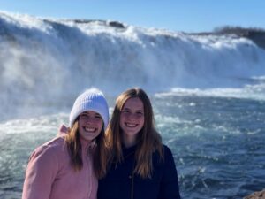 Cali Sheldon Instagram - twinnie 👯‍♀️