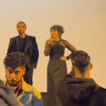 Camélia Jordana Instagram - Merci infini au @annabafilmfestival.algeria de nous avoir accueillis si chaleureusement ! C’était fou de présenter Avant que les flammes ne s’éteignent en Algérie, accompagné.e.s de nos ami.e.s artistes algérienne.s. Votre amour et votre bienveillance sont précieux 🥹 Then Alger, Skikda, des bribes de La Pointe, des martyrs, mouloudia, masterclass de la famille et casbah qui laissent le cœur fumant 🇩🇿❤️