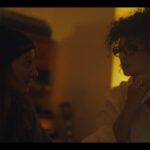 Camélia Jordana Instagram - Je vous souhaite de sublimes fêtes et espère sincèrement que vous êtes entouré.e.s de gens qui comptent pour vous, sinon que vous êtes avec vous même et que vous prenez le plus grand soin de vous. Que peu importe là où vous vous trouvez, vous avez les moyens de faire une pause, que votre cerveau et votre cœur s’apaisent, que vous pouvez oublier le chaos dehors et prendre le temps de prier pour lui comme pour vous, sinon de faire des vœux. De poser des intentions sur ce qui vous attend l’année prochaine. J’espère que vous trouvez un espace où vous pouvez vous connecter à vous-même, vous écouter, tout lâcher, tout déposer et reprendre plein de force pour affronter les choses de la vie. Je vous serre et vous souhaite UN JOYEUX NOËL 🫂🫶🏻✨ Vous pouvez l’accompagner de mon Silent Night, ou la chanson qui arrêta la guerre 🕯️ Amour sur vous Images de la chère @micaalbanese