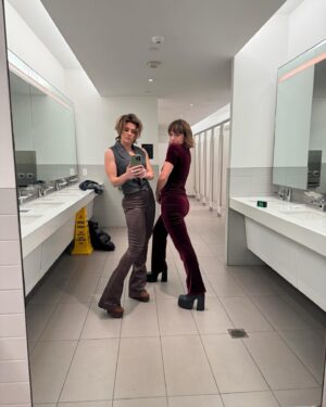 Cameron Esposito Instagram - Sayaka Murata & snow at the mall
