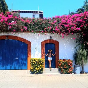 Camila Selser Instagram - Ser en el siendo 🌸🍀🌻🪷