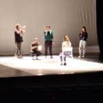 Camila Hirane Instagram - pasada, fotos, trailer… esto se vieneeeee PRIMA FACIE ⚖️ una obra sobre la justicia, la mujer y la impunidad de los delitos de agresión sexual. Dirigida por Daniel Veronese @danielveronese.teatro desde el 16 de mayo en @teatrouc Ya pueden comprar sus entradas! (preventa con 30% de dcto.)