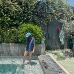 Camila Hirane Instagram - domingo 🧢🐇