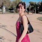 Camila Hirane Instagram - una encuesta solo para aprovechar de presumir mi vestido @charlieandh uds. son team Blur o team Oasis? el mío queda claro, no?