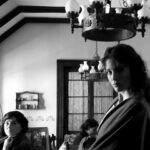 Camila Mateos Instagram – La quinta foto es de Eva en 1937. En 1935 parte a Buenos Aires “con grandes ojos oscuros de mirada un poco triste, sin saber lo que iba a encontrar pero con la determinación inquebrantable de ser actriz” escribe Marysa Navarro en Evita, un libro que me sirvió de guía para conocer a la Eva de Los Toldos.  Bueno, dejo este carrete y no jodo más pero entenderán… estoy contenta. 🐣
Gracias @lailadus por esas tardes leyendo poemas, repitiendo mil veces las escenas entre mates y emocion. Te quiero! 
Vayan a ver #SantaEvita que es una 💎💎💎 @starplusla