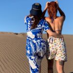 Camila Mateos Instagram - Que los cumpleaños siempre sean este goce en conjunto, donde lo que se celebra es ser parte de la vida de las personas que más queres y que estas sean parte de la tuya. Si me preguntas hoy, siento con fuerza que puedo hacer y ser lo que sea que me proponga, porque tengo el amor de mis amigues, y por eso les voy a estar siempre siempre agradecida. Cuando digo que son mi corazon, no estoy exagerando 💖🌹