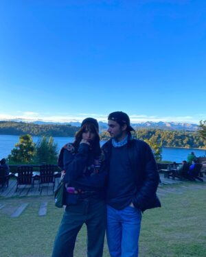 Camila Mateos Instagram - Días soñados con @trownheadwear ⛰️🤍