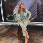 Camila Raznovich Instagram - Oggi ci siamo proprio divertiti! Grazie 🙏 @kilimangiarorai #tvshow #kilimangiaro #rai