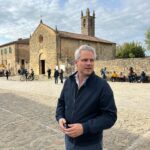 Camila Raznovich Instagram - Fantastic days with the @borgostomennano gang at Monteriggioni…. Grazie 🙏 #daysoff #italiabella #monteriggioni #tuscany #buildingmemories