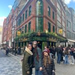 Camila Raznovich Instagram - Down memory lane in London 30 years later…. #london #memory #buildingmemories❤️ #violaesole #easter2024