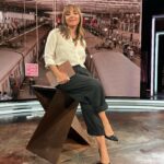 Camila Raznovich Instagram - Grazie per essere stati con noi del @kilimangiarorai ieri pomeriggio … buona settimana a tutti e buon 25 Aprile!!! #kilimanjaro #tvshow #raitre