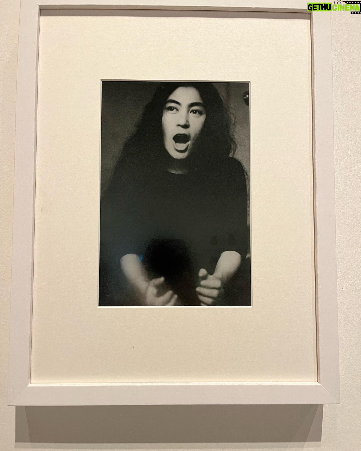 Camila Raznovich Instagram - Now at the Tate … #yokoono #tategallery #london #traveliingwithkids