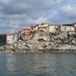 Camila Raznovich Instagram - Shooting #borgodeiborghi2024 #tvshow #tellaro #lerici