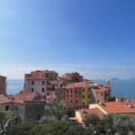 Camila Raznovich Instagram - Shooting #borgodeiborghi2024 #tvshow #tellaro #lerici