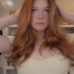 Camila Rivas Instagram - 💐🙂‍↕️💖#blowout #reels #instagood #fyp #ibtagram #tip #tutorial #hairtutorial #hairstyles