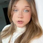 Camila Rivas Instagram - ✨💐 #réel #reels #viral