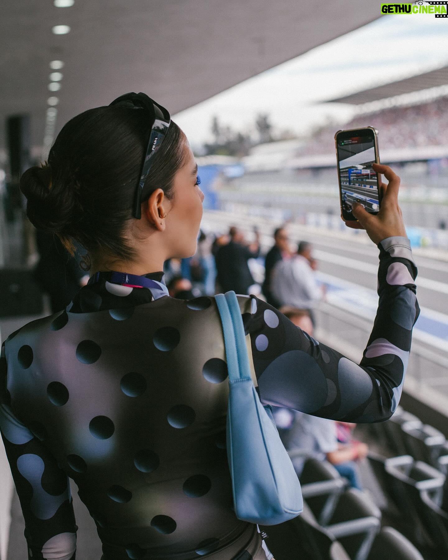 Camila Valero Instagram - @fiaformulae recap!!! thank you so much for having me. loved the vibes and learning about FE. canโt wait for next year!!! ๐๐๏ธ #ABBFormulaE
