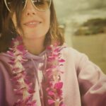 Camilla Belle Instagram - ☀️🏝️🌺🐢🩴🍧🌴🎉🧡