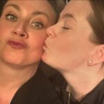 Camilla Läckberg Instagram - En kväll med de här tre på @indias.sthlm ❤️ Livet på en pinne. 😍❤️ @aurorastark @eleonorave @isadoracugler ❤️ Och FANTASTISK mat!! @kockjonas 🔥 (Swipa)