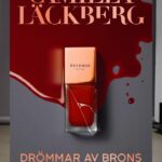 Camilla Läckberg Instagram - FAYE ÄR FRI! Äntligen är sista delen i Faye-serien ute, och vilken resa det har varit! Jag är så stolt över min tid med Faye och hoppas ni älskar boken lika mycket som jag! Drömmar av brons hittar ni i er närmaste bokhandel eller via länken i min bio. #FREEFAYE 💃🏼🤩 @bokforlagetforum @nordinagency @assefacommunication @liliassefa