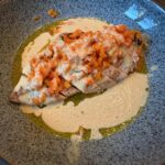 Camilla Läckberg Instagram - Jag och maken @simonskold lagade @bjornfrantzen ’s majskyckling ikväll som finns på @cheflixonline. Galet gott och inte jättesvårt då man kunde följa Björns instruktionsvideo. Sjukt kul! 😍