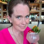 Camilla Läckberg Instagram – Glädjen att få ta med några av mina favoritmänniskor  till en av mina favoritrestauranger The Lab. ❤️ @aurorastark @eleonorave @isadoracugler (swipa)