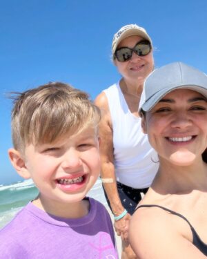 Camille Guaty Instagram - Celebrating mom’s 70th!

#rosemarybeach #30a