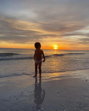 Camille Guaty Instagram - Making memories…

To think I once had fears that my family wouldn’t except him as their own. Love is love and family is what you make it to be. He is everyone’s light and love. I wouldn’t change my decision for anything. 

#familytime #sunsets
#sunsetsky #familybuilding #deivf #donorconception #demomma #donoregg