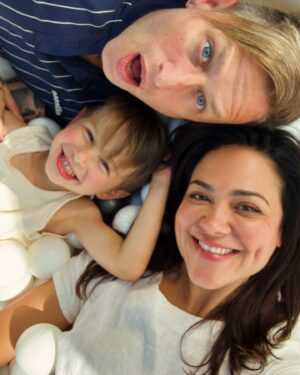 Camille Guaty Instagram - To the hottest dad at drop off! We love you to the moon and back!  Morrison is so lucky to have a life size Trex, iguana, Komodo dragon, tiger, bear, otter, shark, giraffe, elephant, cheetah, jaguar to play with!!
We love you!
#happyfathersday