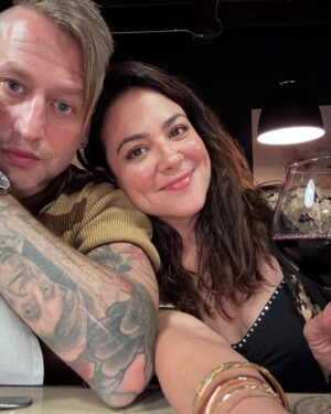 Camille Guaty Instagram - Mom and dad made it out! Those who know …it’s hard to connect when you have a toddler let alone two or more. So when I get these special moments I cherish them.