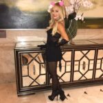 Camille Anderson Instagram - 🎃 Halloween, you are always so fun! I hope you’re enjoying an extra SPOOKY weekend 👻 Any fun plans? ⬇️