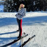 Camille Anderson Instagram – Ski in, Ski out, Utah style! 🎿 Best time ever with this crew.
I also fond such a cute warm ski brand! Outfit linked in LTK or comment Ski to receive a direct link. ❌⭕️
Snowski, Utah, winter style, ski outfit