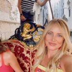 Camille Anderson Instagram - Venice was one of our favorite cities that we visited for Brooklyn’s big 13th birthday trip! We landed in the evening and took a boat to Venice with all the twinkling lights and the beautiful night sky. It was magical! We did all the Venice things… 🛶 Gondola ride through the canals 💎 Wandered around the maze-like alleyways and perused the local boutiques 🍨 Daily gelato (duh!) 🍝 Pasta lunch in the rain and… 💣 Last two slides for the professional Italian photo bombers in St Mark’s Square, who clearly knew what they were doing. Watch as they move in. 😅 Epic!