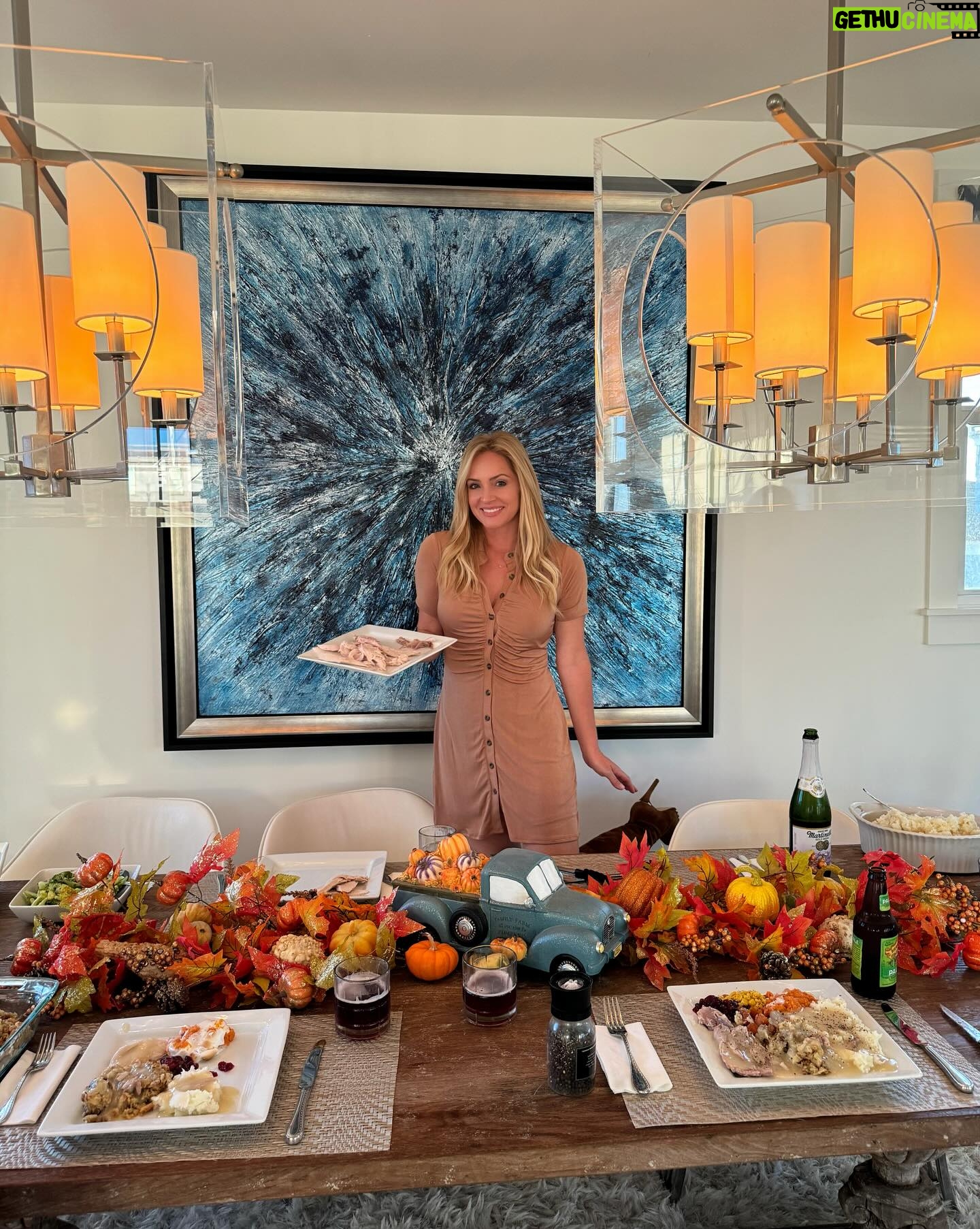 Camille Anderson Instagram - Thanksgiving was full of adventures, family and good food! I’m very GRATEFUL and wishing you a beautiful Holiday Season! What’s your favorite Holiday tradition? xo 🍁 #thanksgiving #holidaymemories #ziplining