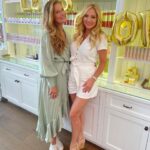 Camille Anderson Instagram - I had a blast meeting @pixibeauty founder, Petra, during her time at their U.S. flagship store in Los Angeles! I am so inspired by this rockstar female founder. She founded Pixi when her son was 13 yrs old and now he helps to run the company too. It’s a beautiful family story and Petra is a force in business! As a makeup artist, she saw a need in the beauty industry and went for it 💖 I hope this inspires you to go for it too! #pixibeauty