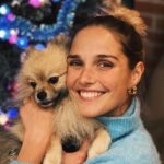 Camille Lou Instagram - Un bon réveillon à tous 🎁 Une pensée pour tous ceux qui sont seuls, ou le cœur triste.. ❤️