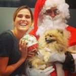 Camille Lou Instagram – Un bon réveillon à tous 🎁
Une pensée pour tous ceux qui sont seuls, ou le cœur triste.. ❤️