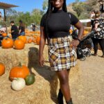 Camille Winbush Instagram - Is it Thanksgiving yet? 🎃🍁🦃 (Braids by @angiehairstyles 💁🏾‍♀️😊)