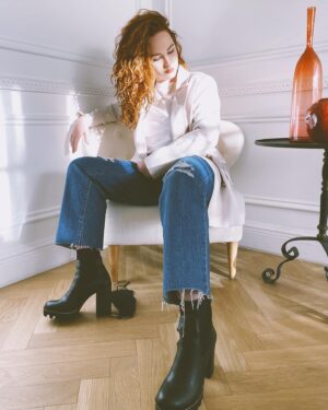 Camryn Grimes Instagram - you can pry my side part from my cold, dead hands.