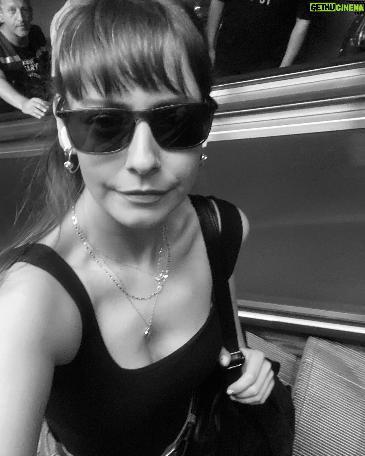 Canan Maktal - 3 Likes - 🌗 ⭐️