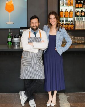 Candace Nelson Instagram - Pizzana #7 is officially HERE 🍕🥂✨

I am beyond thrilled to bring Pizzana to Houston, Texas!

Houston, get ready for a fresh spin on classic Italian pizza with our Michelin-awarded Neo-Neapolitan pizza. 🍕

Opening up our 7th location is a milestone that took a lot of hard work and dedication behind the scenes...

I owe a big thank you to everyone who made our Houston launch happen, and thank you to everyone who supports @pizzana ❤️ I guess a baker CAN pivot to pizza! 😉

Where are my Houston-based pizza lovers? ✋🏻✋🏻

@staud
@ofthemomnt 
 
 

#pizzana #candacenelson #danieleuditi #houstonrestaurants #houstonrestaurant #houstonpizza #houstonfoodies #houstonfoodie #restaurantentrepreneur #restaurantowner